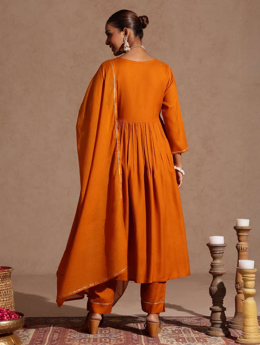 Women Mustard Kurta Dupatta Set - 22439921 -  Standard Image - 5