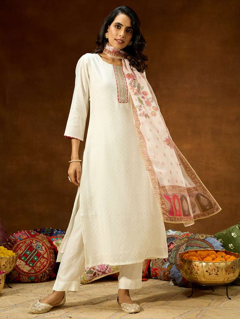 women off white kurta dupatta set - 22439963 -  Standard Image - 3