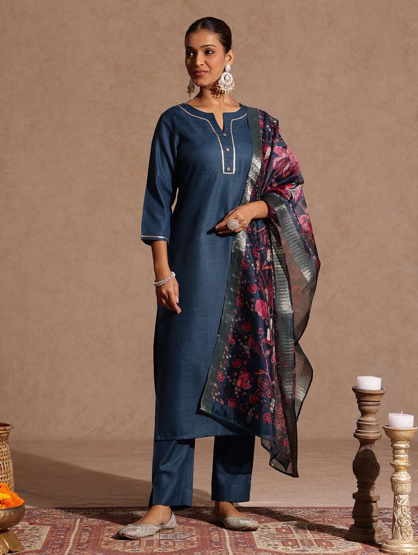 women teal kurta dupatta set