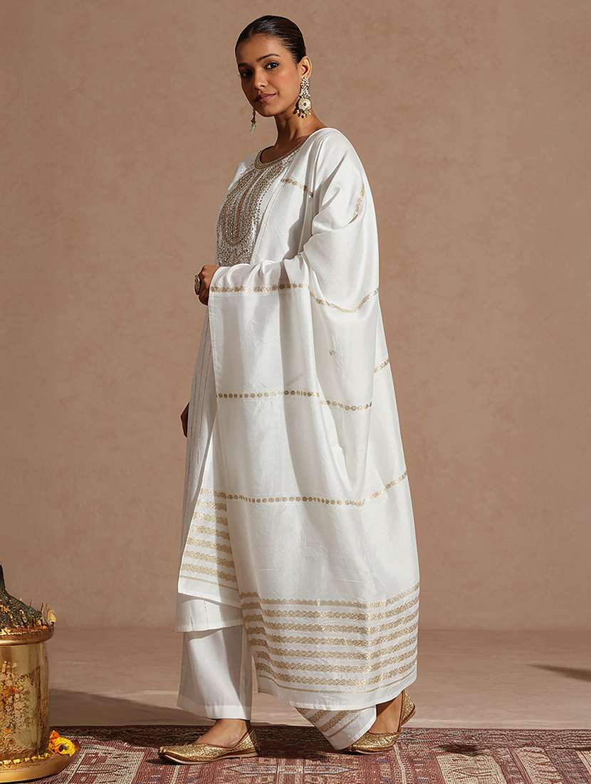 women off white kurta dupatta set - 22439978 -  Standard Image - 3