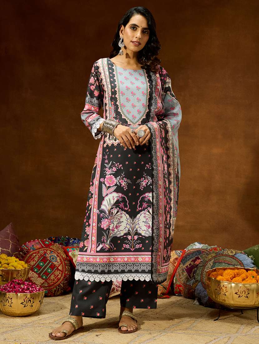 women black kurta dupatta set - 22439986 -  Standard Image - 3