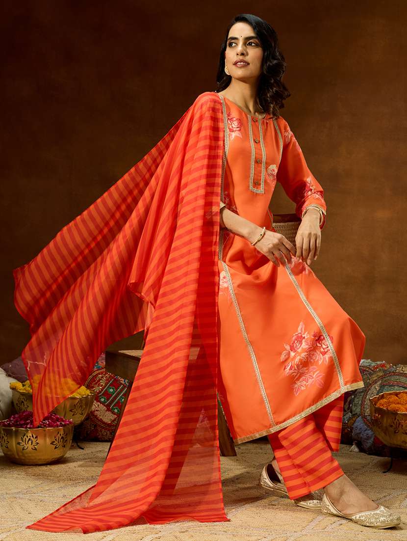 women orange kurta dupatta set - 22439987 -  Standard Image - 3