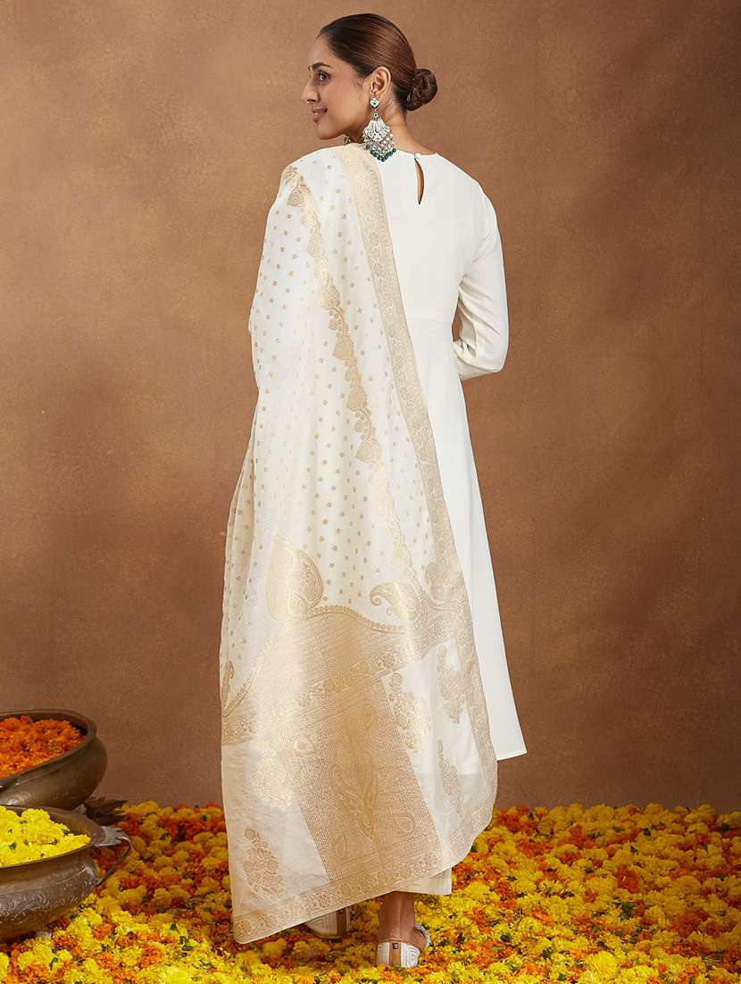 women off white kurta pant set - 22440050 -  Standard Image - 5