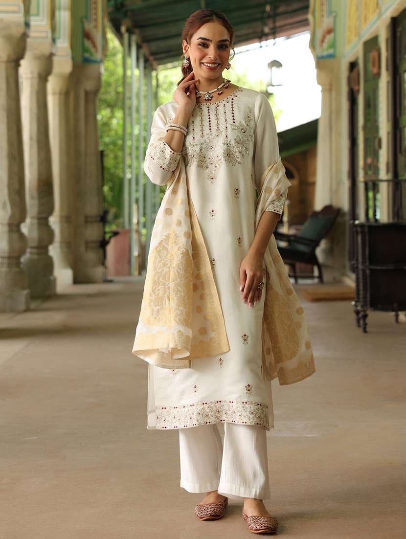 women off white kurta dupatta set - 22440052 -  Standard Image - 3