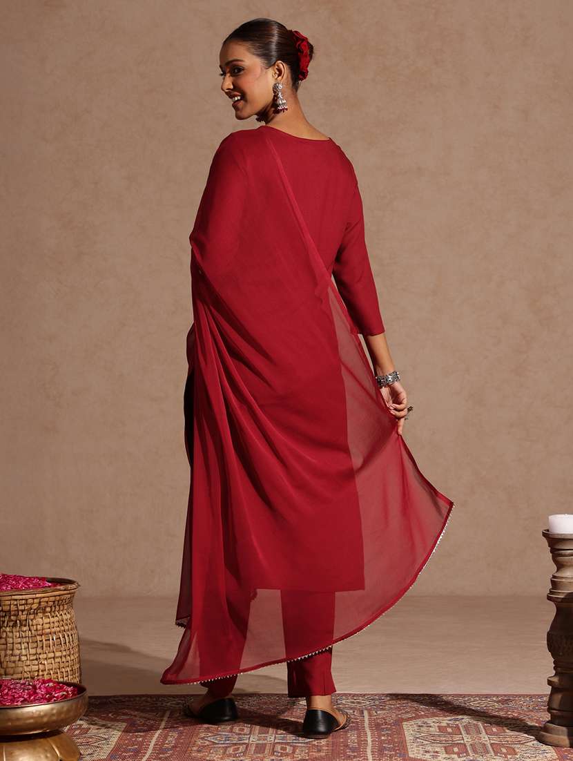 women maroon kurta dupatta set - 22440055 -  Standard Image - 5