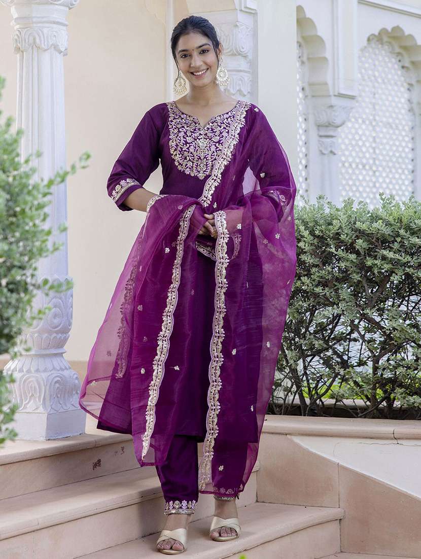 Women Self Design Purple Kurta Dupatta Set - 22440173 -  Standard Image - 3