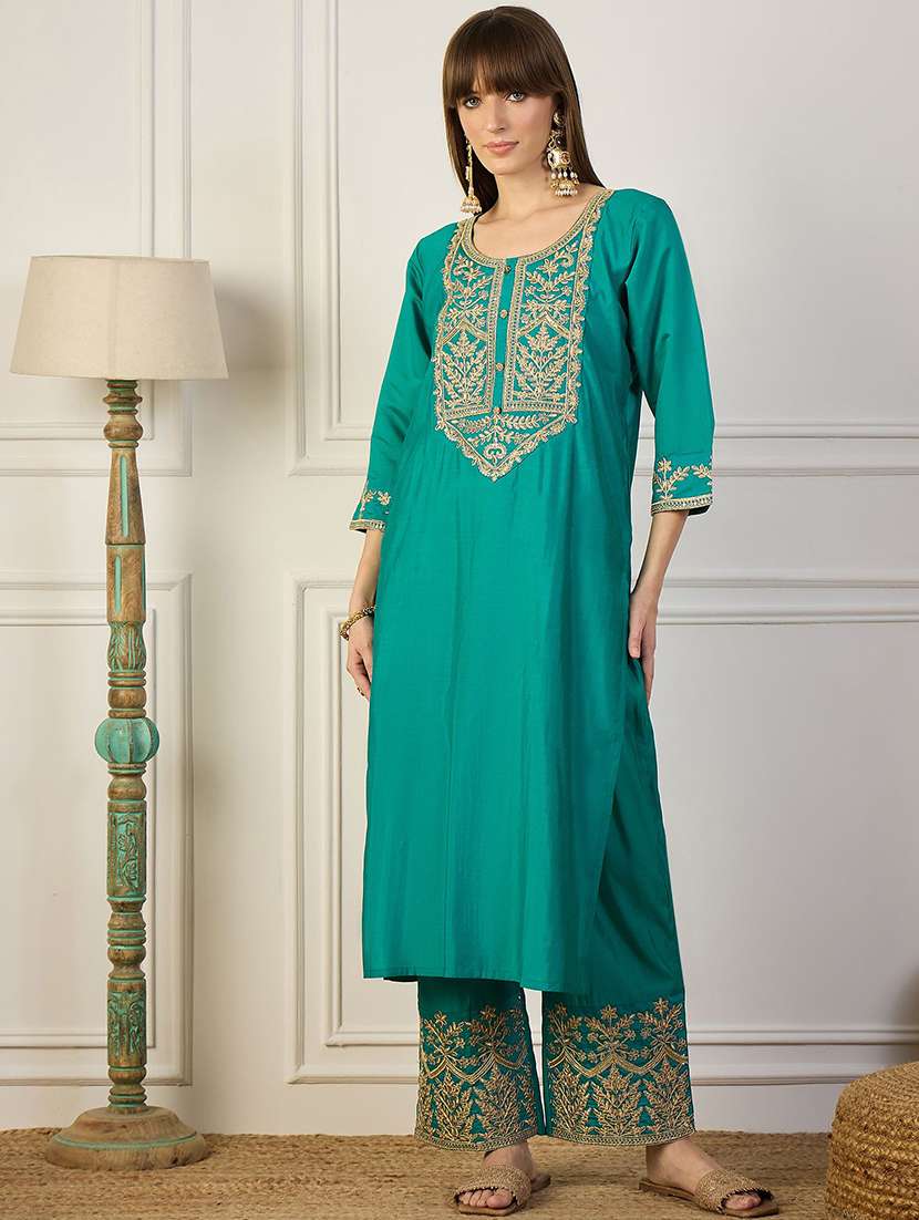 women blue kurta dupatta set