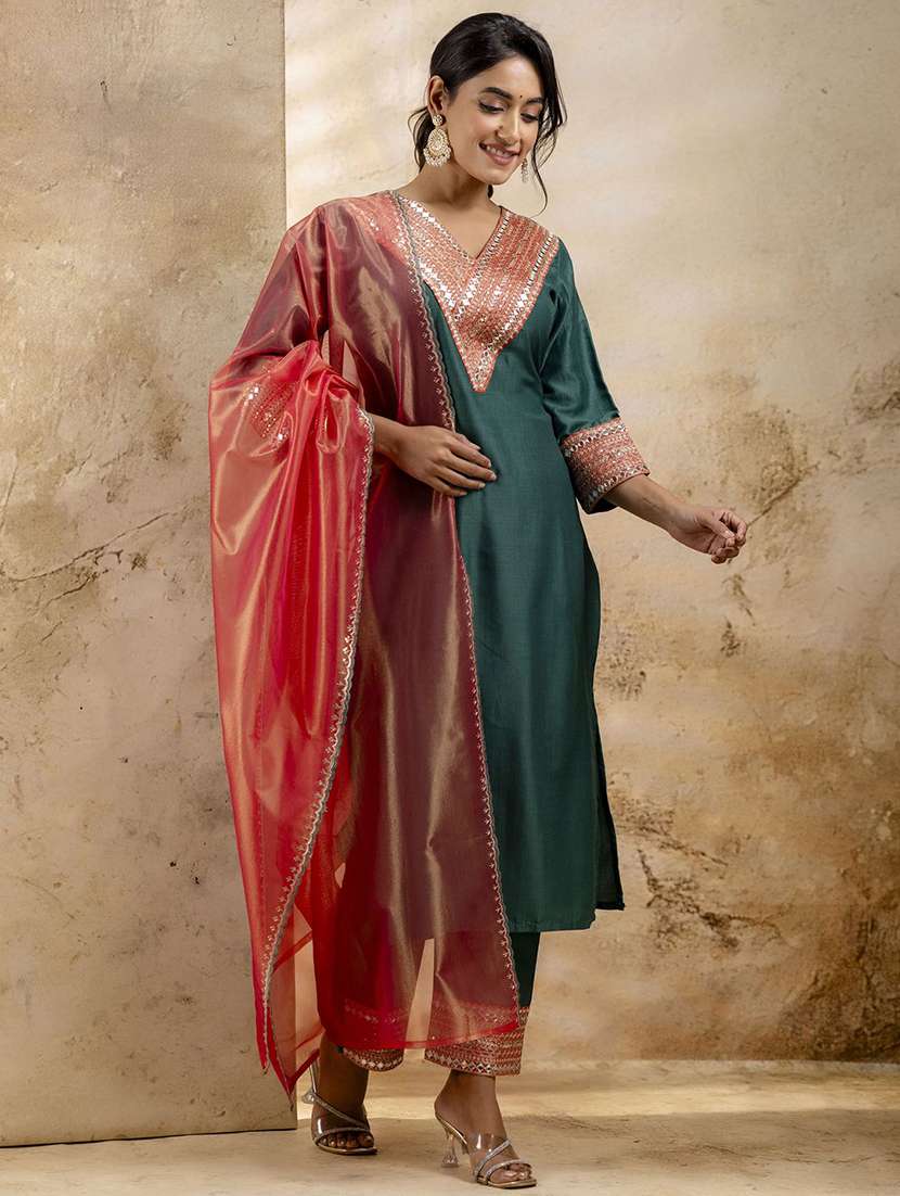 Women Green Kurta Dupatta Set - 22440239 -  Standard Image - 3