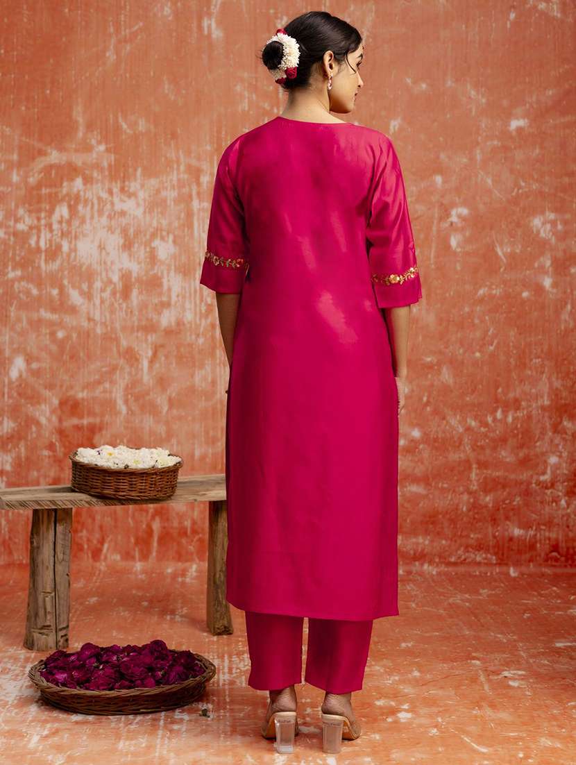 women pink kurta dupatta set - 22440255 -  Standard Image - 3