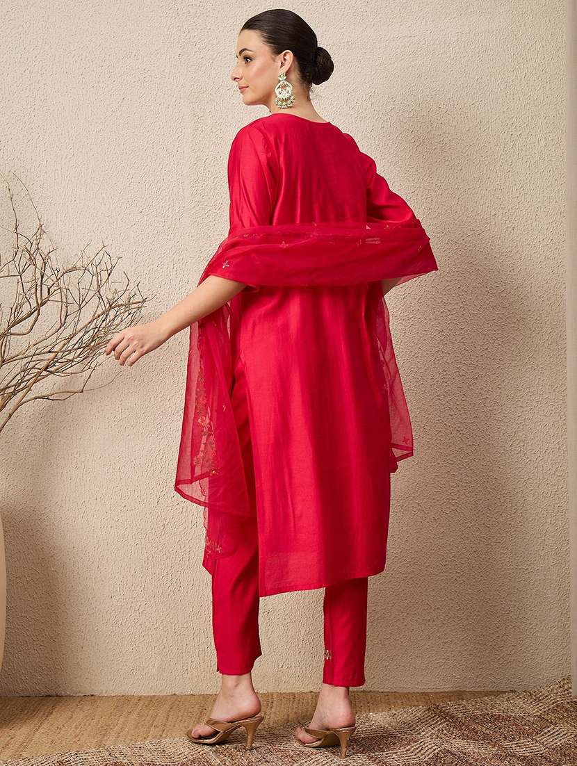women self design pink kurta dupatta set - 22440256 -  Standard Image - 3