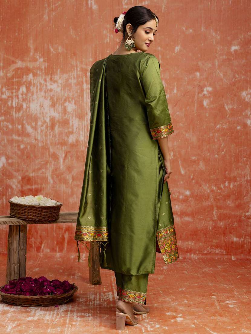 women self design green kurta dupatta set - 22440258 -  Standard Image - 3