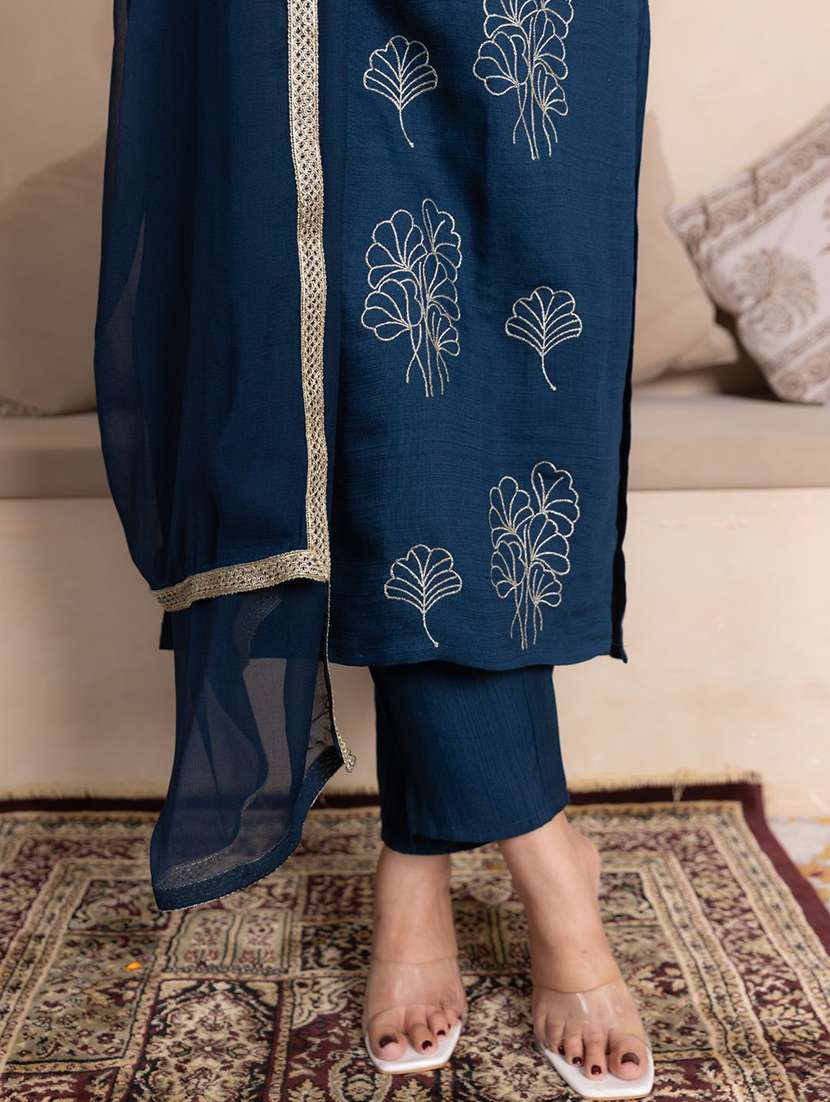 women blue kurta dupatta set - 22440386 -  Standard Image - 3