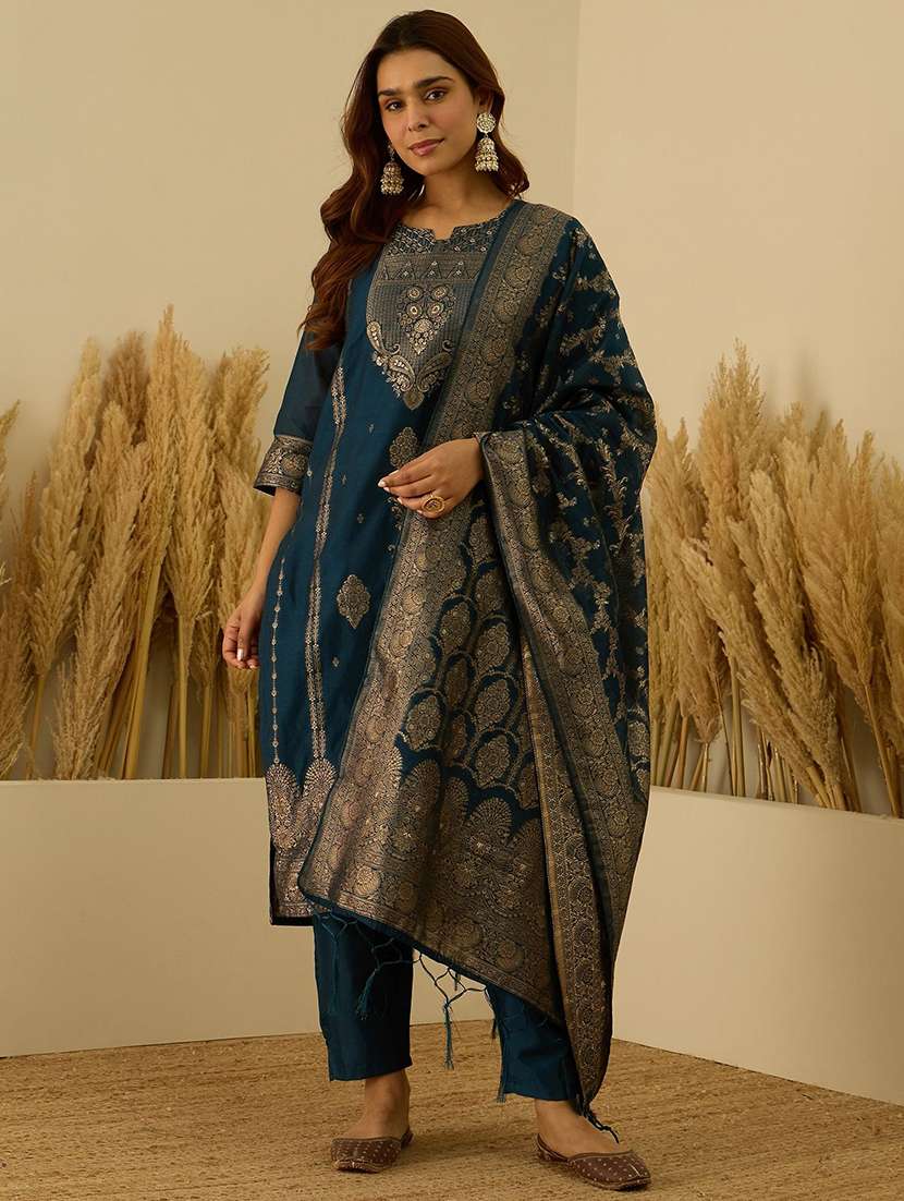 women self design blue kurta dupatta set