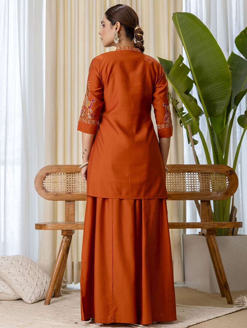 women self design orange kurta dupatta set - 22440423 -  Standard Image - 3