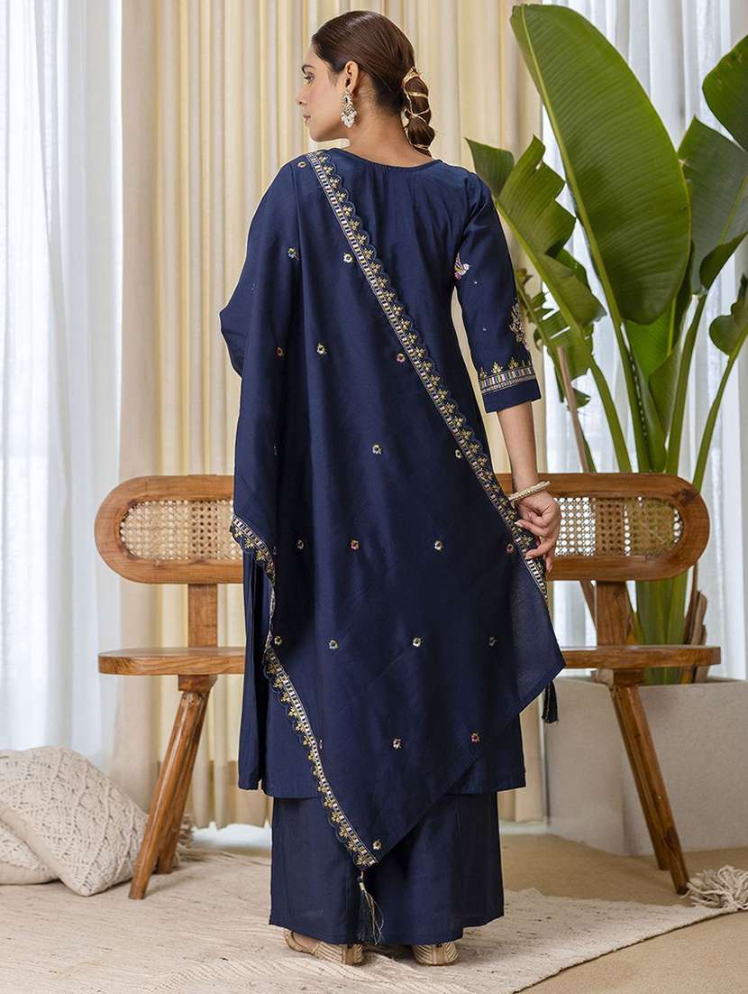 women blue kurta dupatta set - 22440424 -  Standard Image - 3