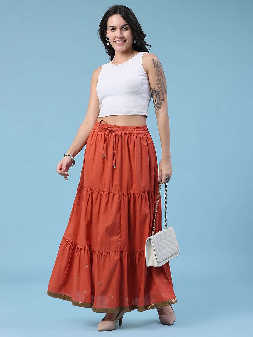 women printed mid rise flared skirt  - 22440856 -  Standard Image - 5