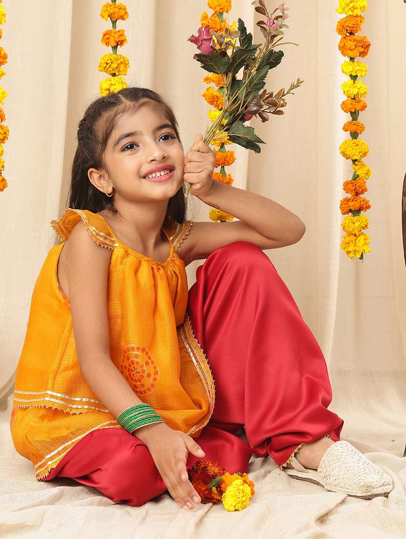 girls yellow colored cotton blend dhoti kurta set - 22441076 -  Standard Image - 5