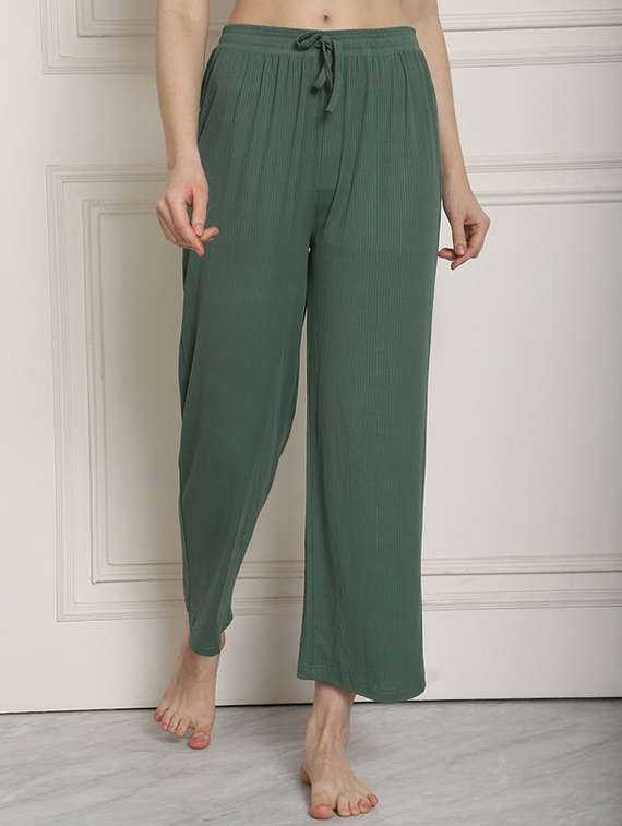 women green cotton straight trouser