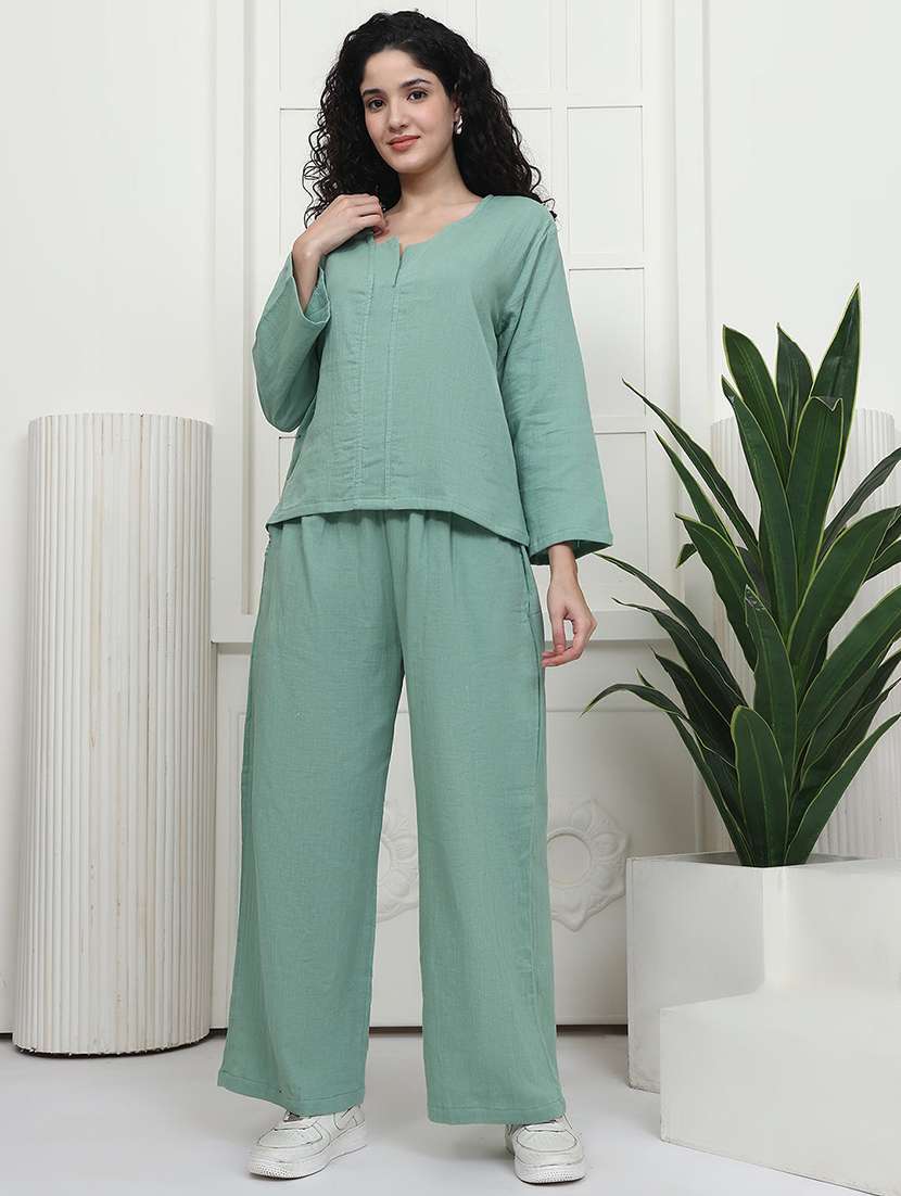 women solid nightwear pyjama set