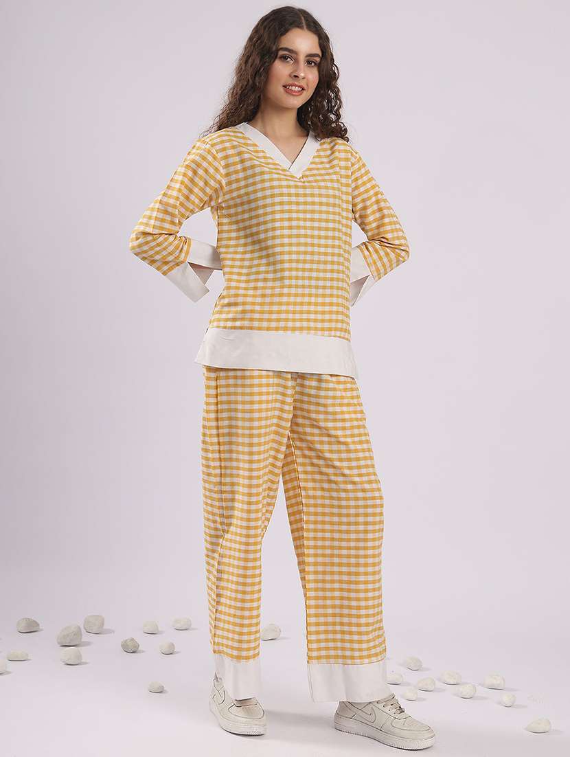 women checkered nightwear pyjama set - 22441238 -  Standard Image - 3