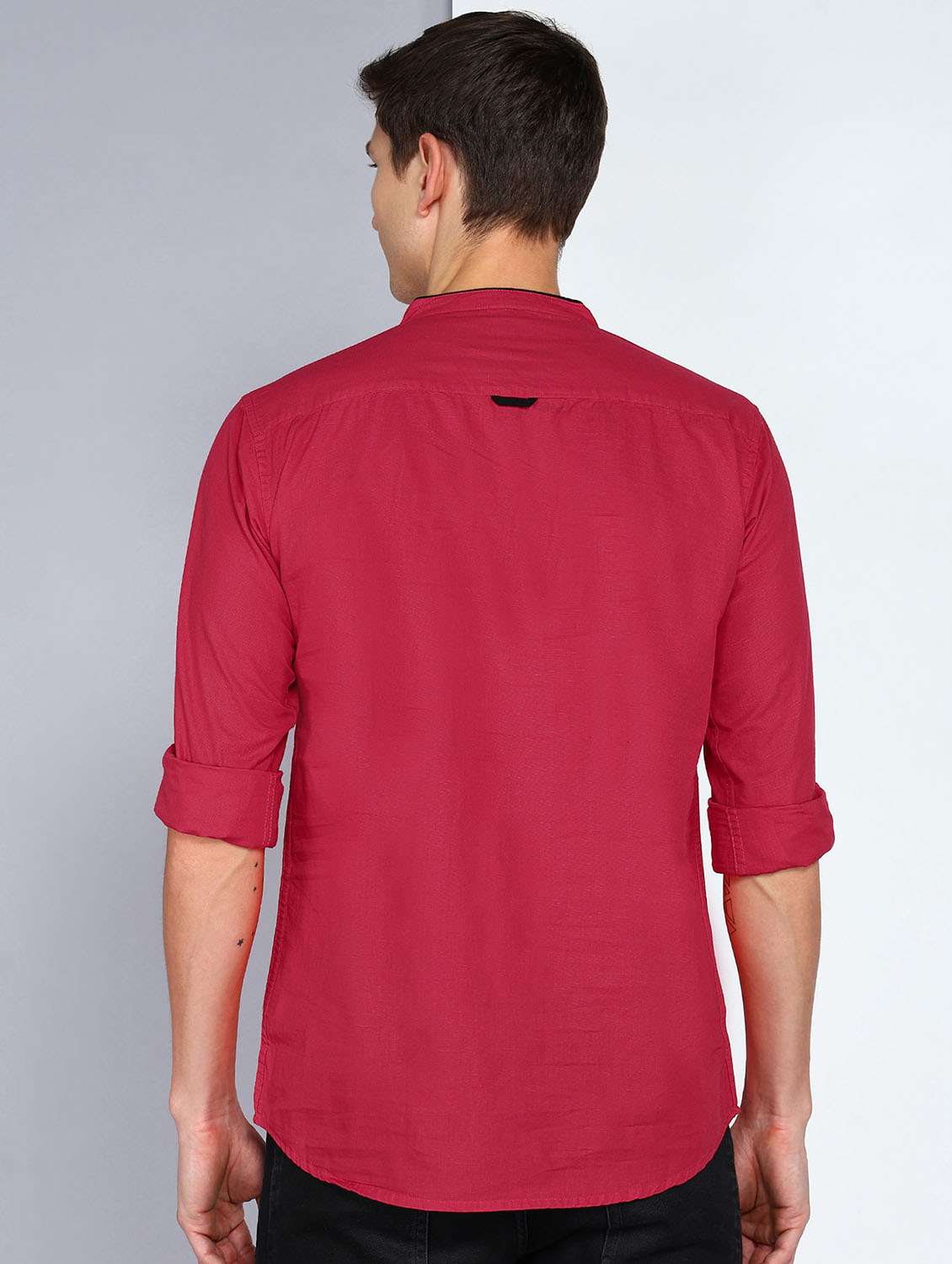 men solid mandarin neck short kurta - 22441447 -  Standard Image - 3