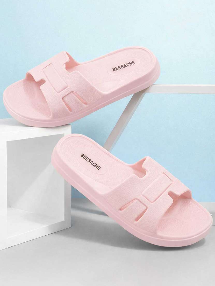 women peach slip on sandal