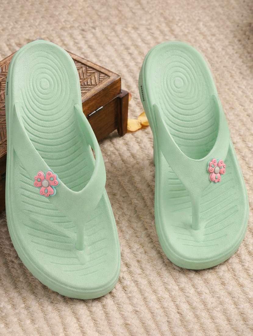 men solid green slip on flip flop