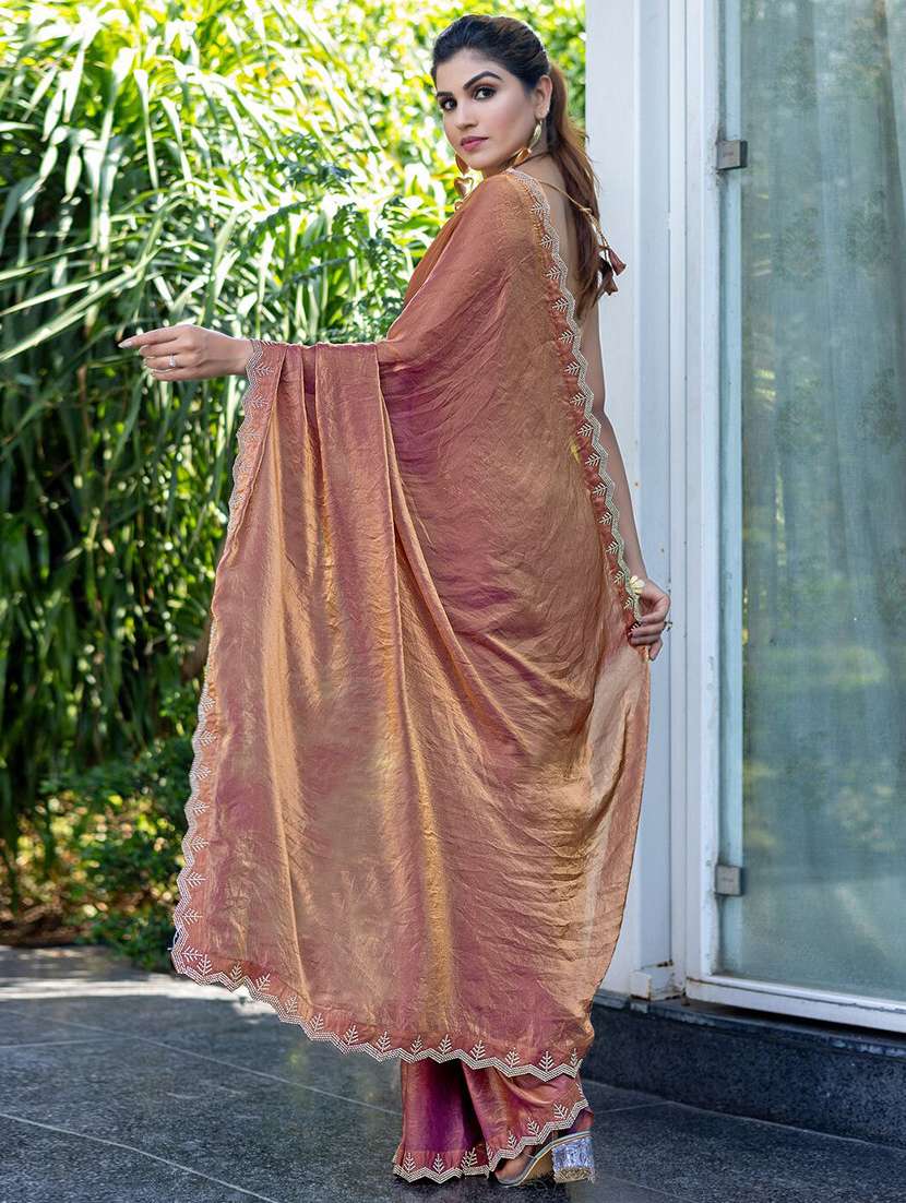 women solid with embellished bordered saree - 22442427 -  Standard Image - 3