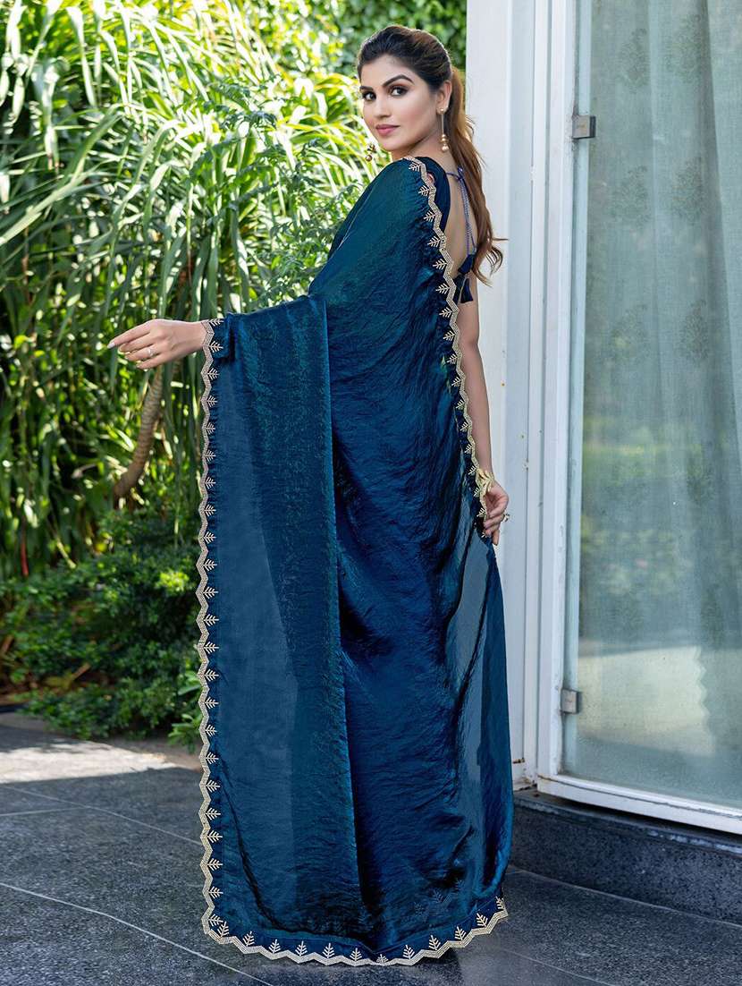 women solid with embellished bordered saree - 22442434 -  Standard Image - 3