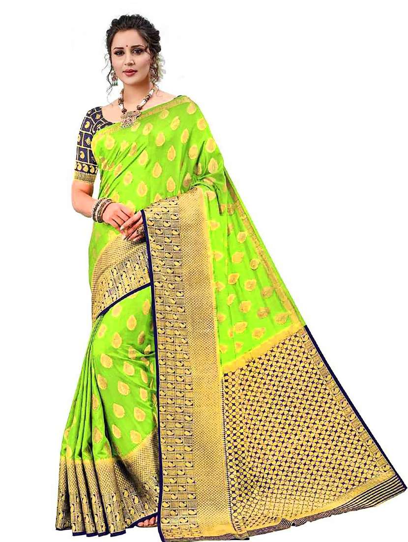 women self design banarasi saree