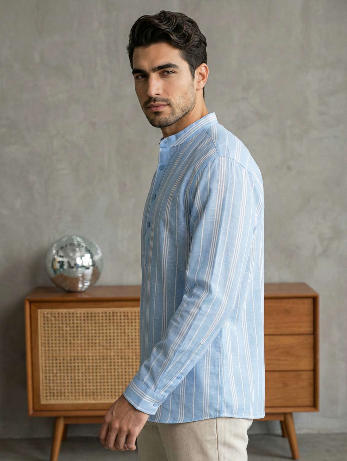 men striped mandarin neck short kurta - 22442926 -  Standard Image - 3