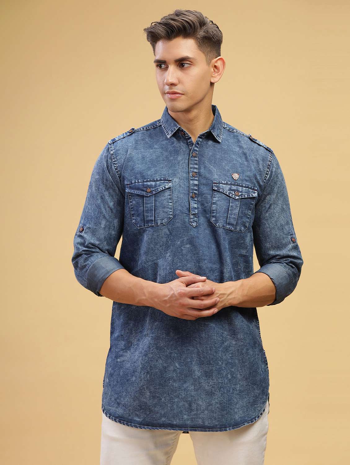 men solid long sleeve pathani kurta