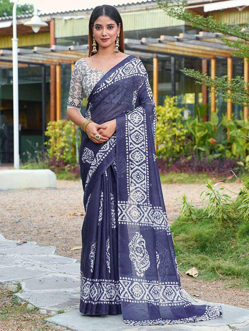 women printed casual wear saree with blouse