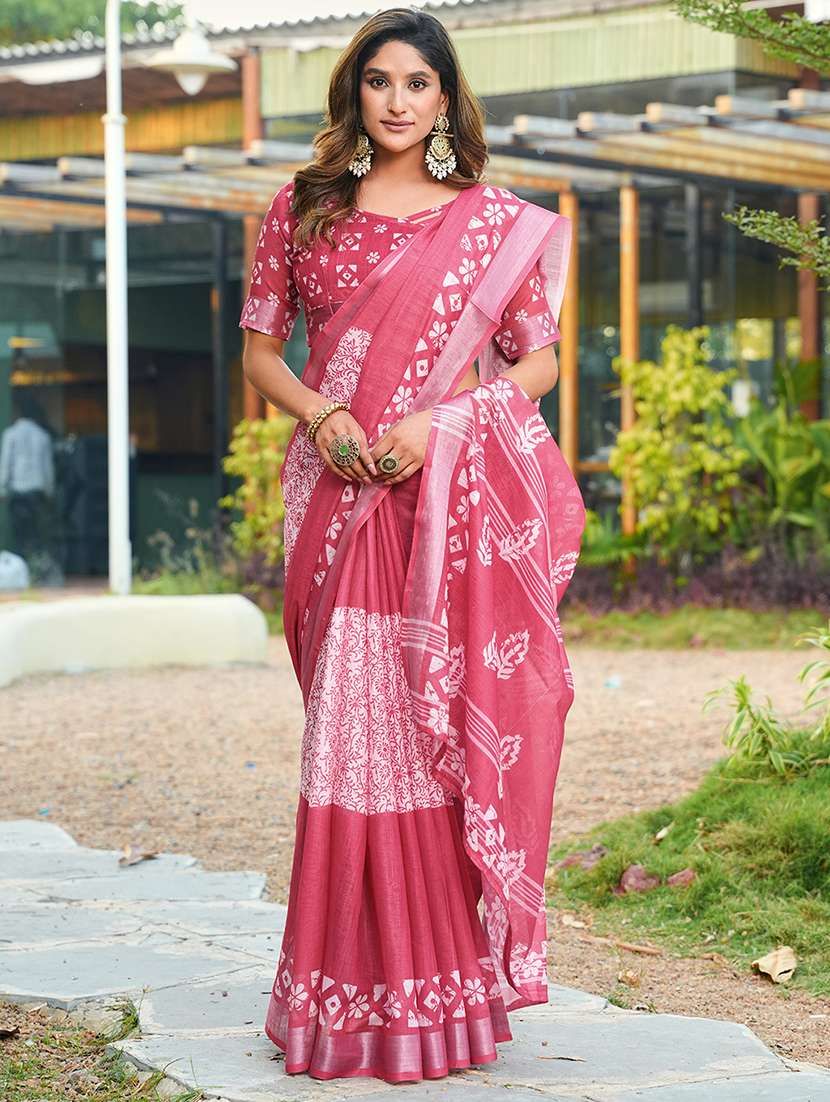 women printed casual wear saree with blouse