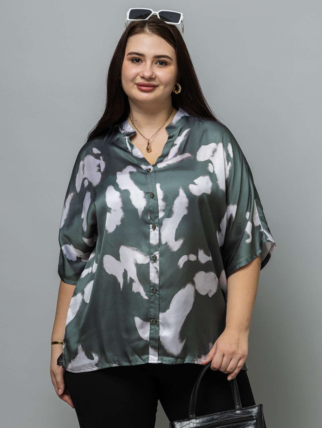 women plus size pinted short sleeve top