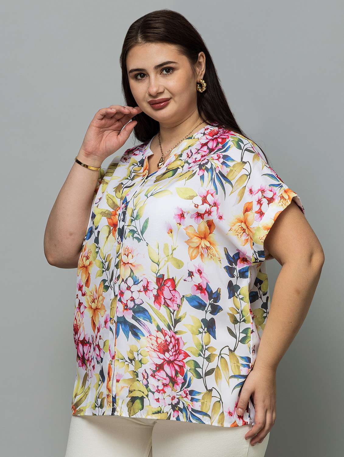women floral off white rayon regular top - 22443573 -  Standard Image - 5