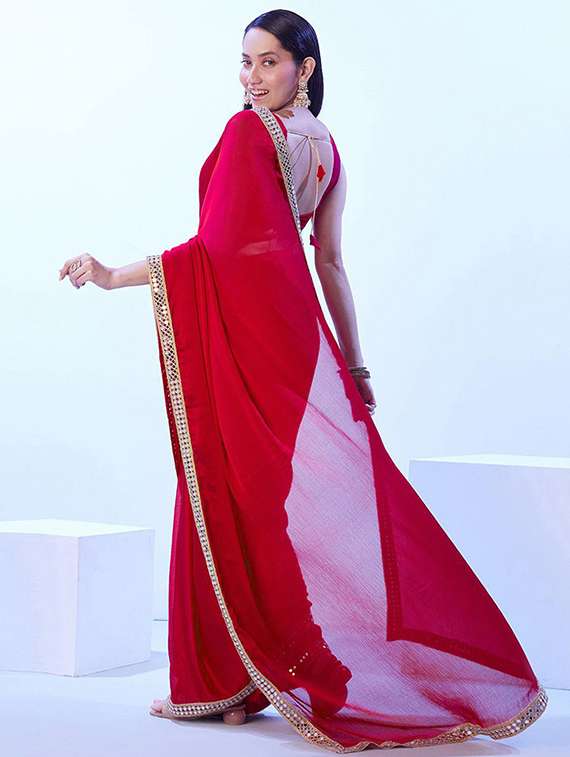 women solid with bordered saree - 22444295 -  Standard Image - 3