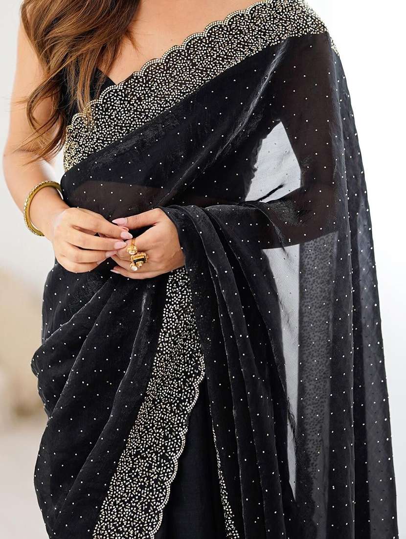 women solid with work embellished saree - 22444503 -  Standard Image - 3