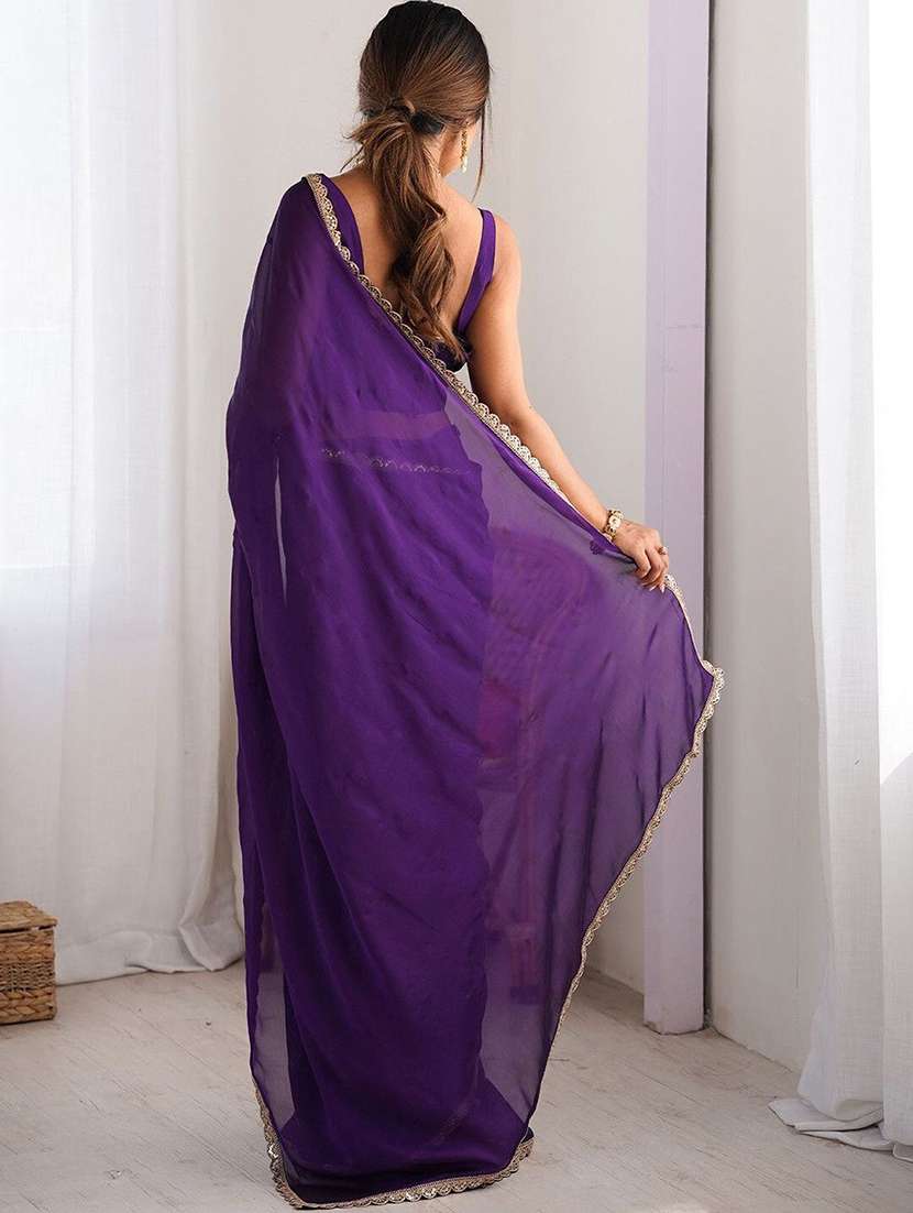 women solid with bordered saree - 22444510 -  Standard Image - 3