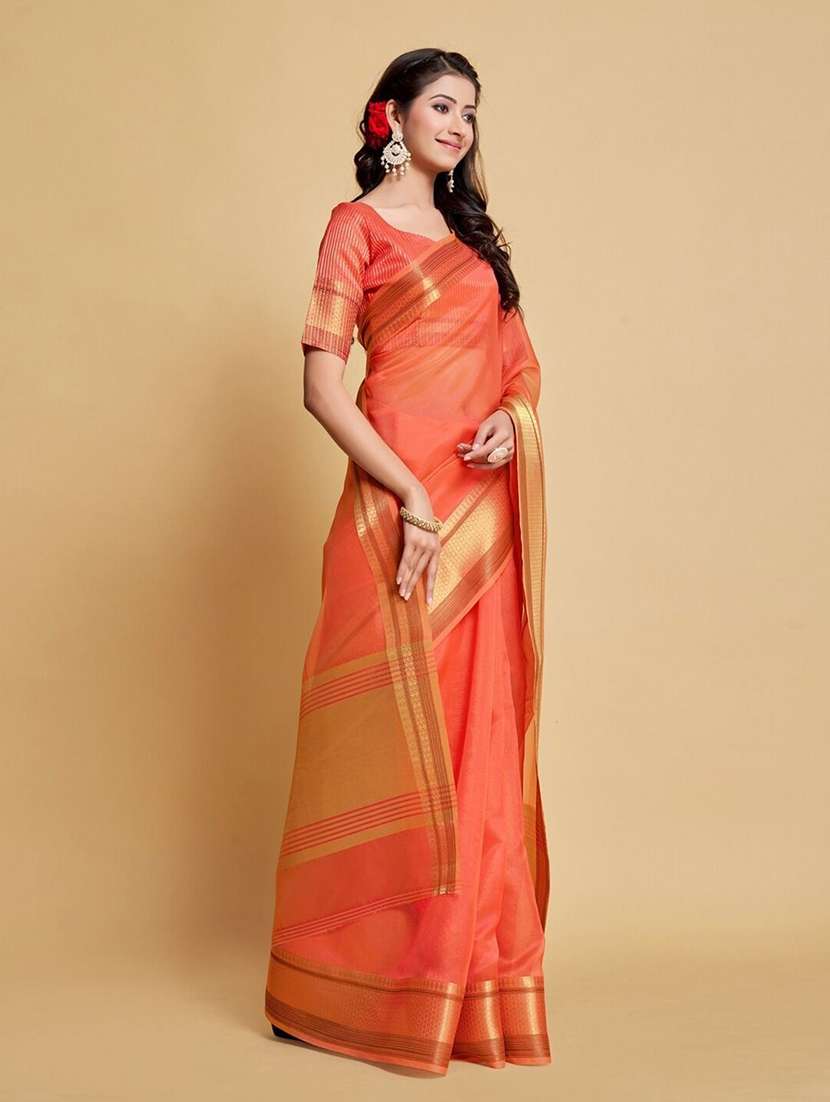 women solid with bordered saree - 22444665 -  Standard Image - 3