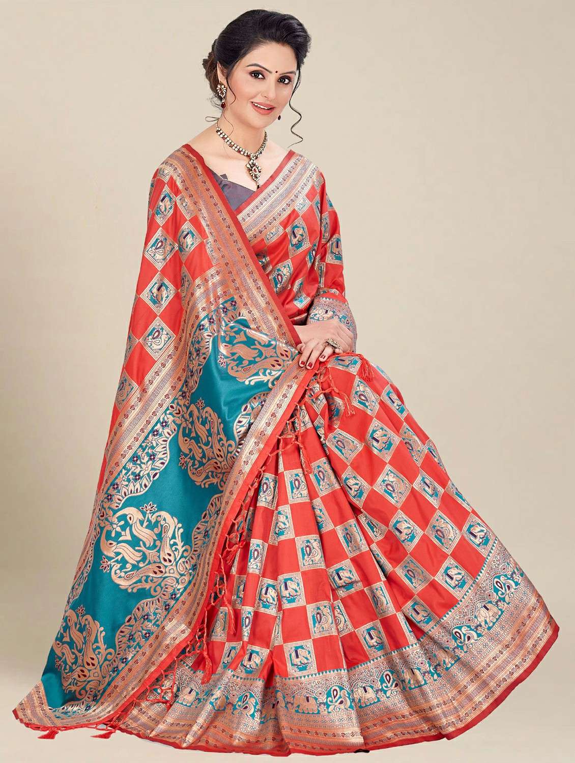 women self design paithani saree - 22444685 -  Standard Image - 3