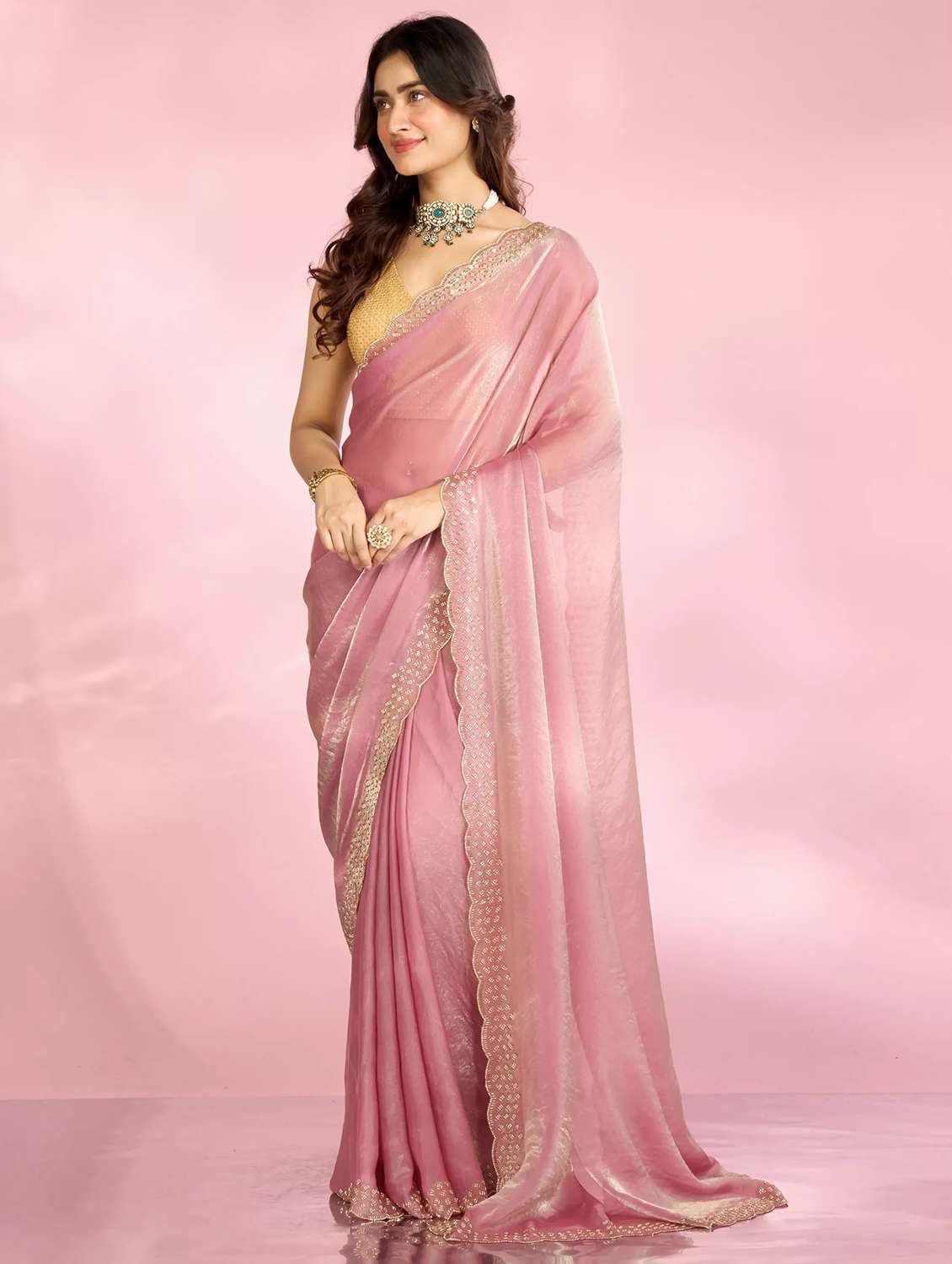 women solid with bordered saree