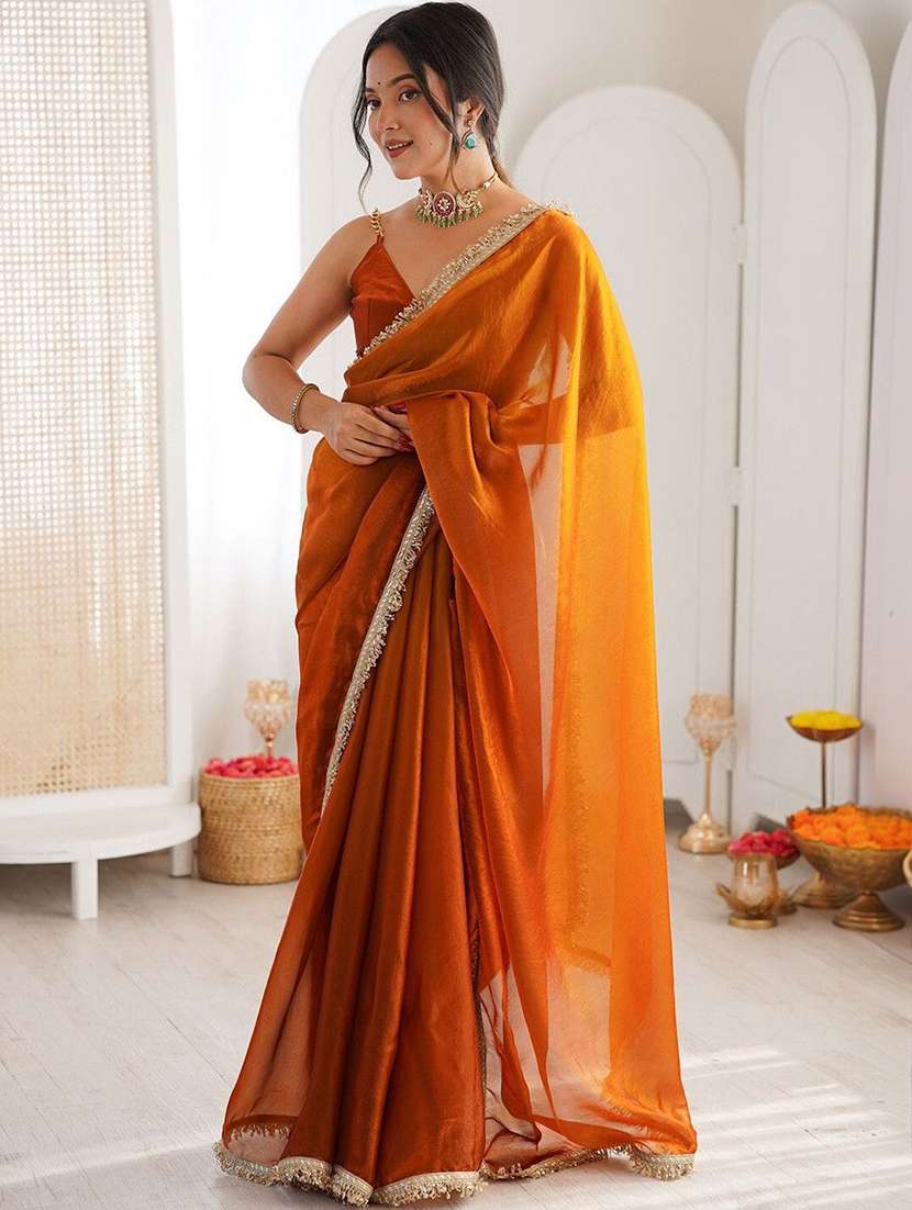 women ombre bordered saree
