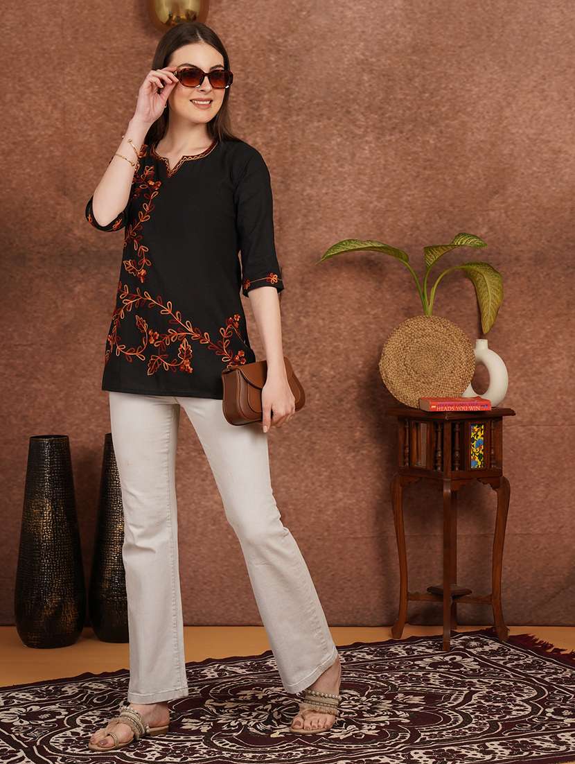 women black cotton a-line kurta - 22444986 -  Standard Image - 5