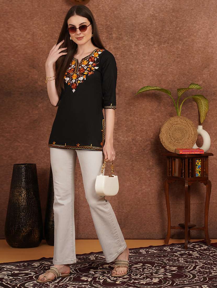 Women Black Cotton A-line Kurta - 22444989 -  Standard Image - 5