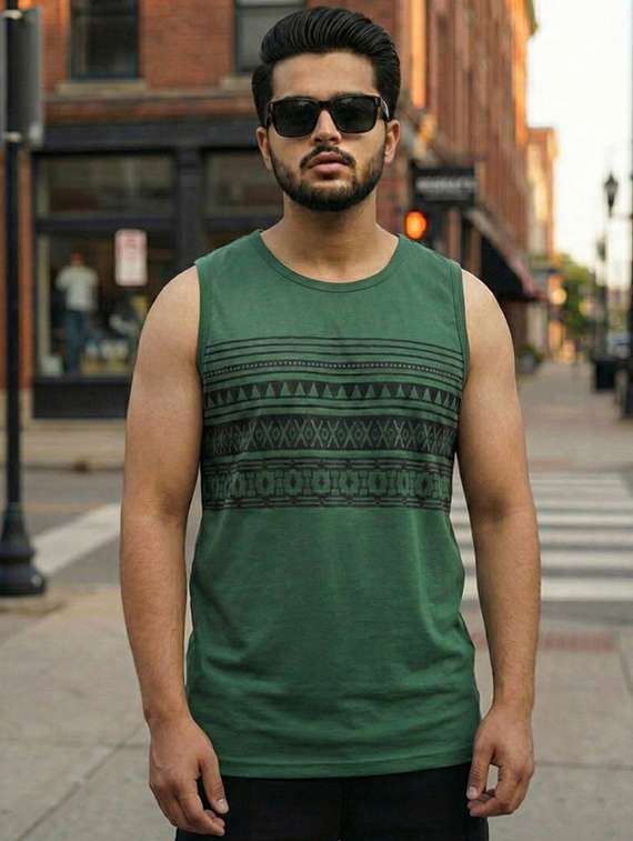 men green cotton chest print t-shirt
