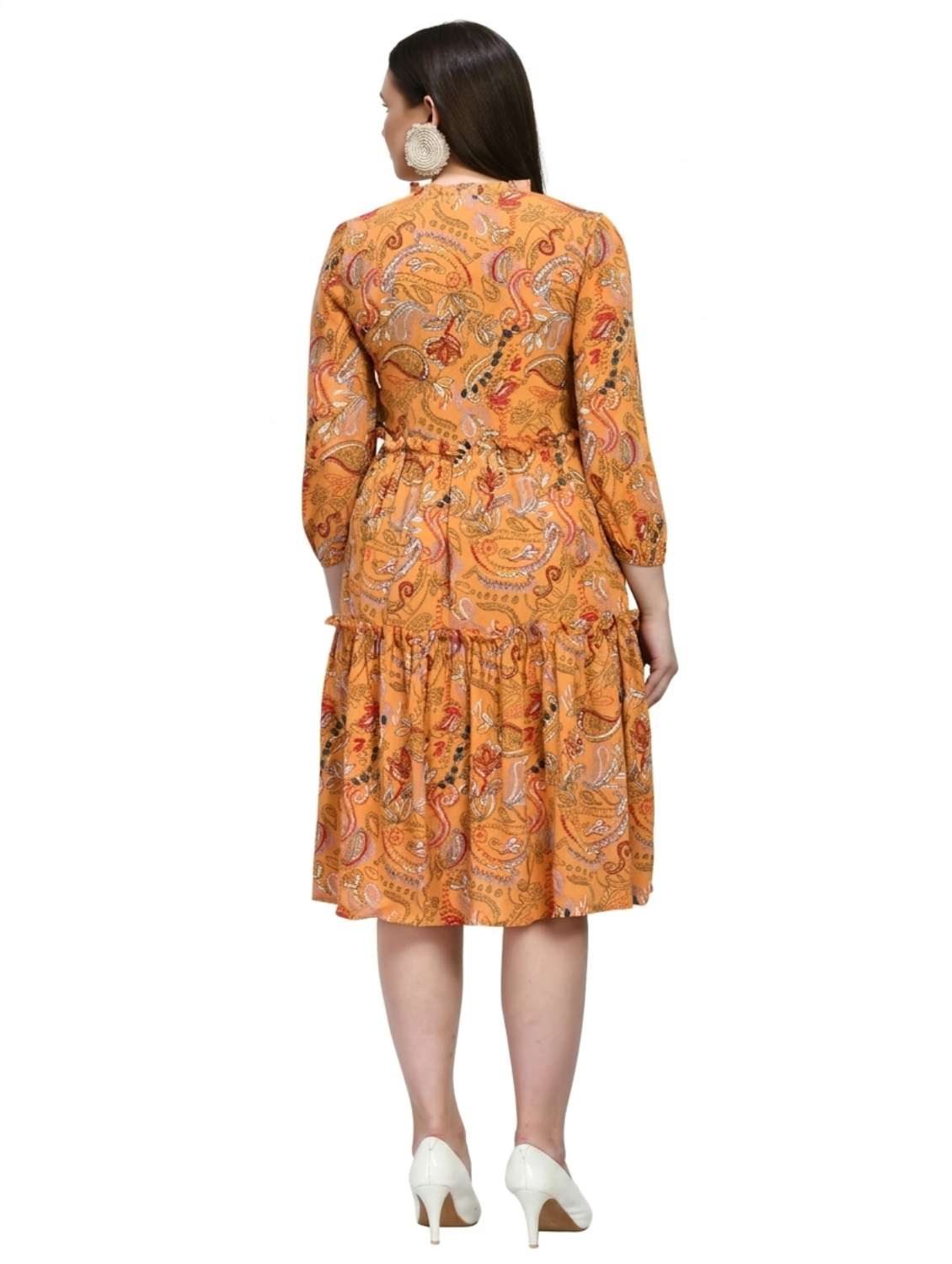 women printed knee length tiered dress - 22446553 -  Standard Image - 3
