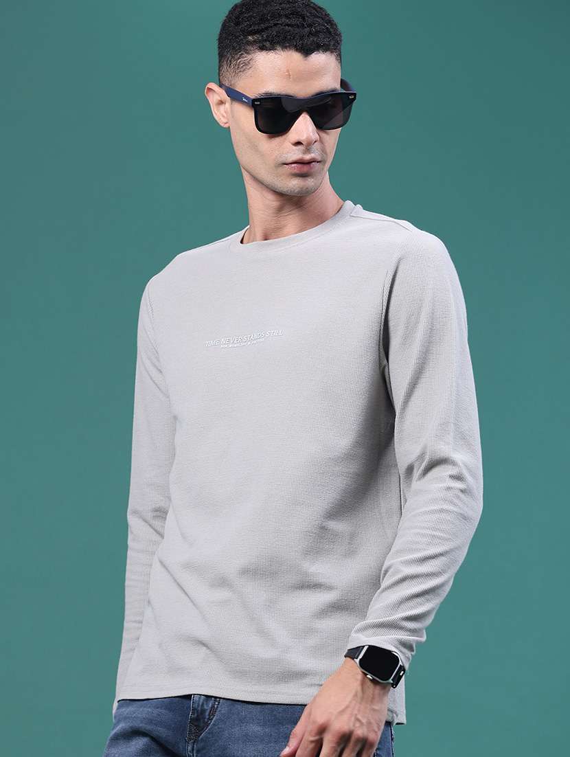 men typographic long sleeves regular fit t-shirt