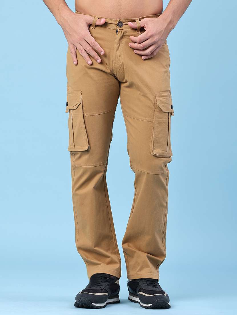 men solid mid rise regular fit cargo 