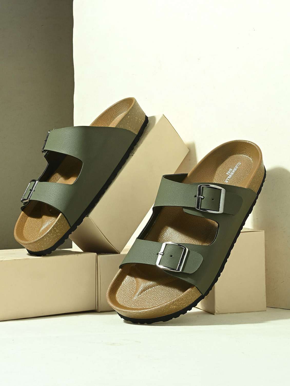 men solid slip on sandal